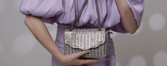 Wholesale - Radiant rhinestone handbags, sparkling with glamour and style. Perfect for evening events and special occasions.