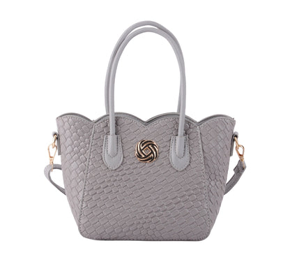 Woven Tote with Scallop Edge