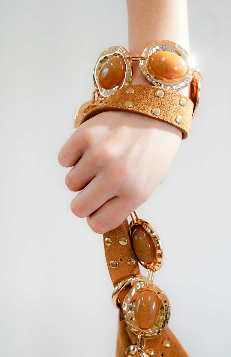 Pebble Pathway Chain Belt