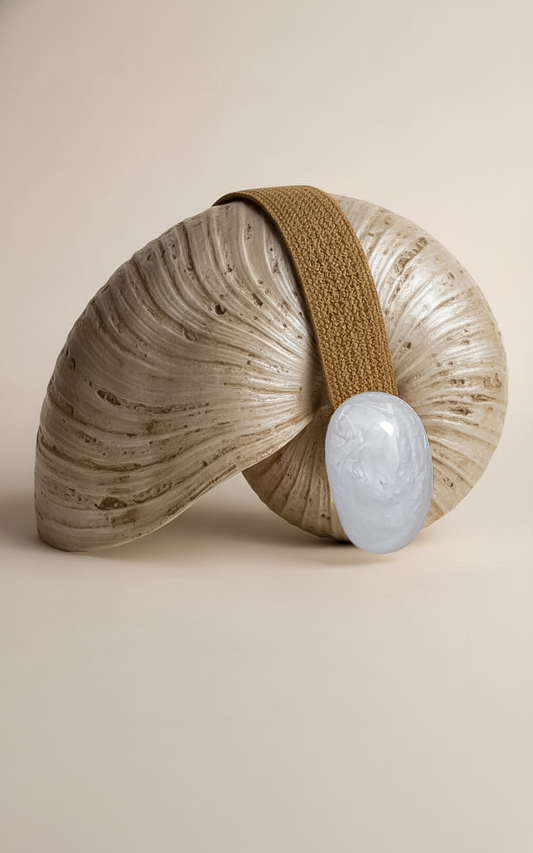 Raffia Stretch Belt with Crackle Quartz Buckle