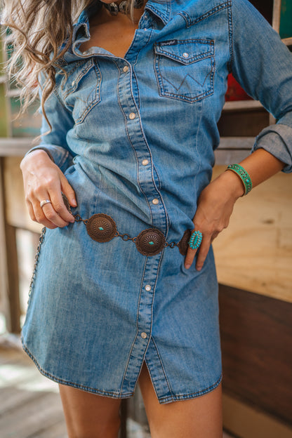 Turquoise Oval Floral Concho Chain Belt