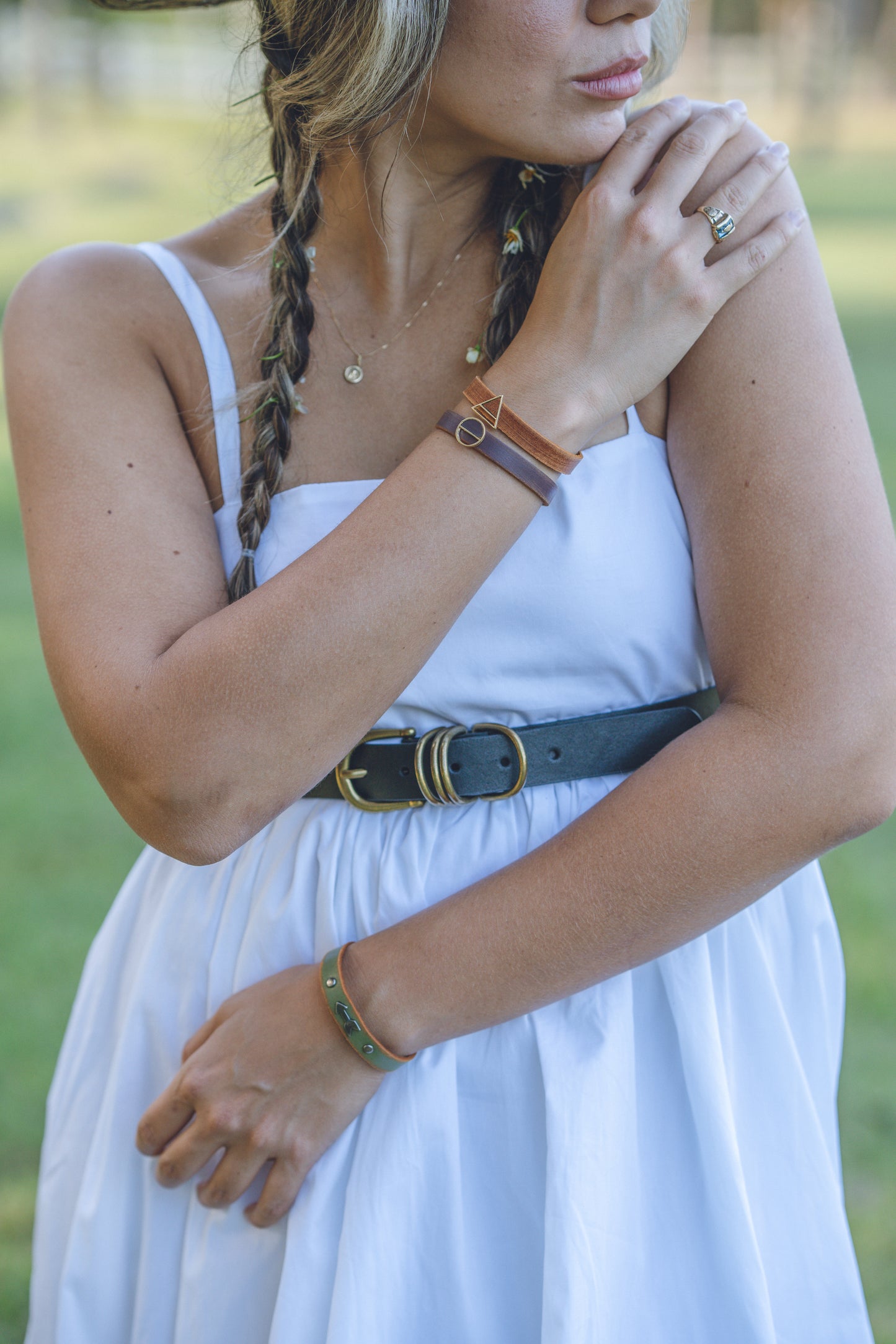 2073 - Full Circle - Wholesale Bracelet - Most Wanted USA