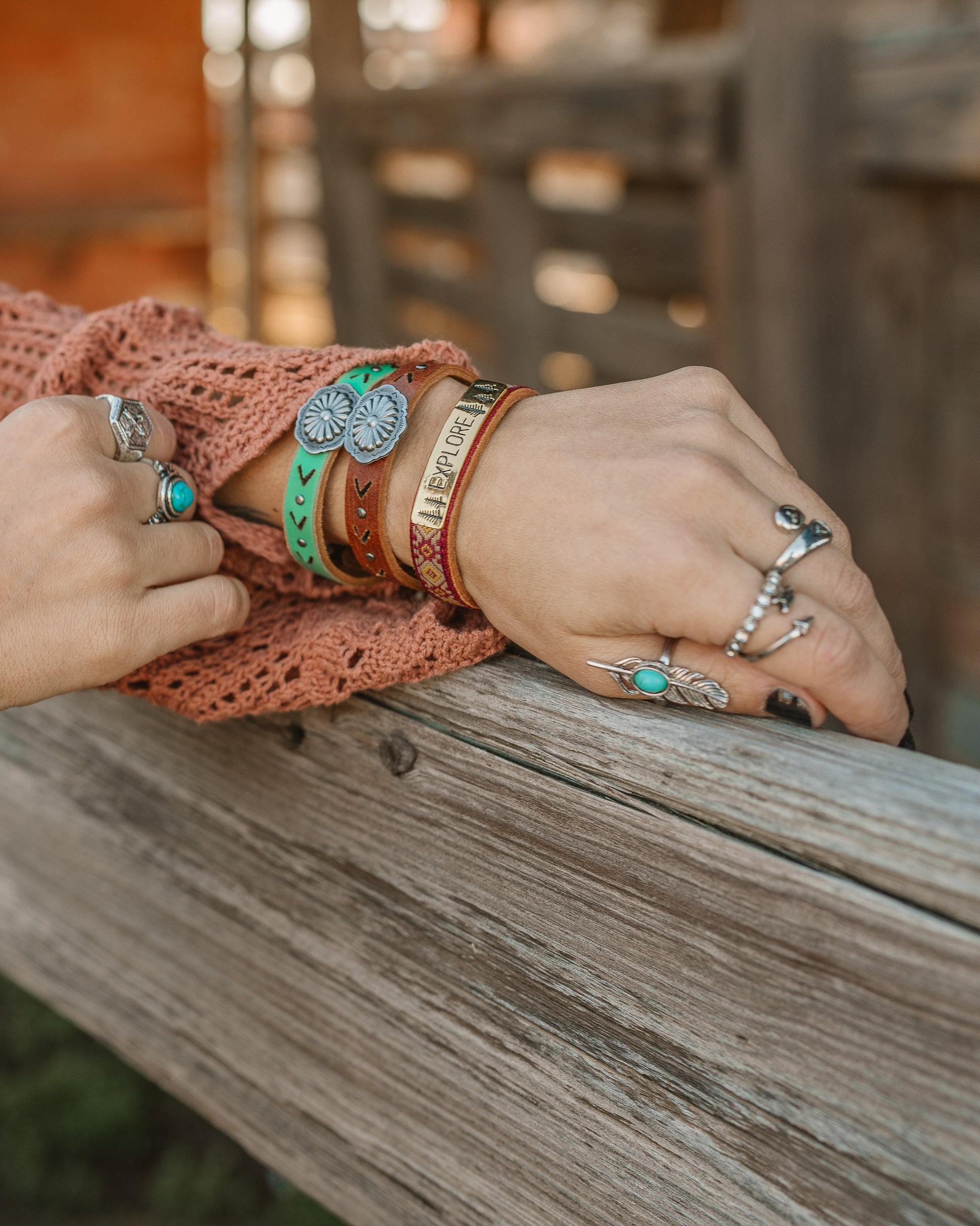 2145 - Thin Concho Bracelet - Wholesale Bracelet - Most Wanted USA