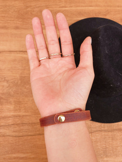 2092 - #Hustle - Wholesale Bracelet - Most Wanted USA