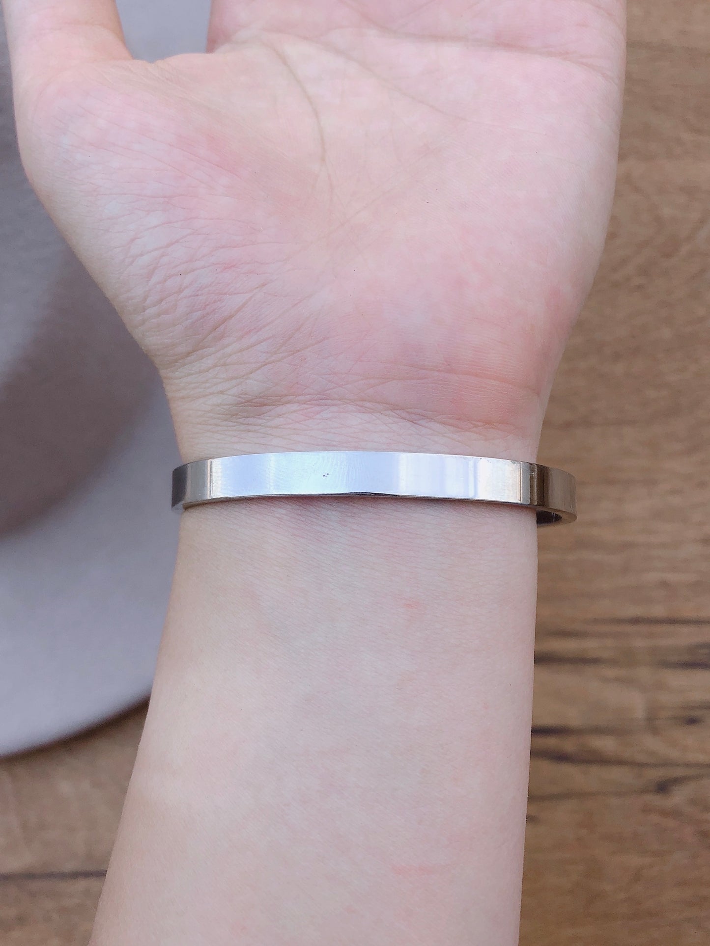 2117 - Hexagon Bar Bracelet - Wholesale Bracelet - Most Wanted USA