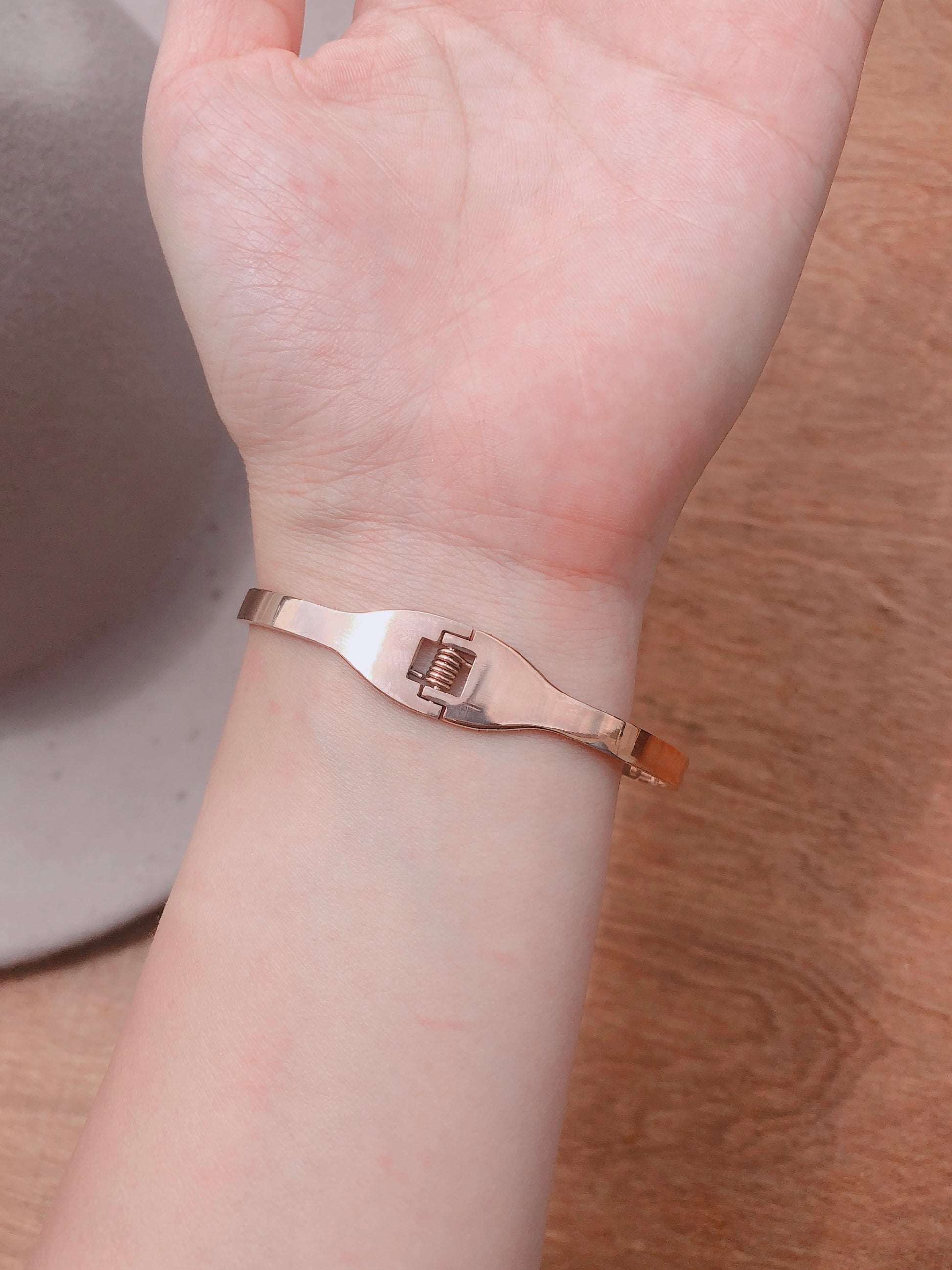 2119 - Hook Bracelet - Wholesale Bracelet - Most Wanted USA
