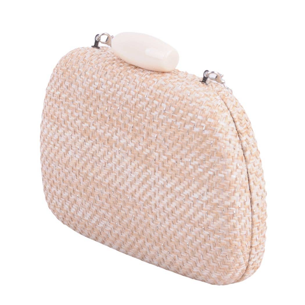 1505 - Elegant Clutch Bag: Fashionable Statement Accessory